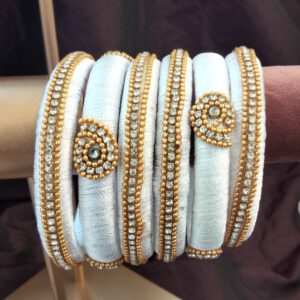 Armbanden/Churiya